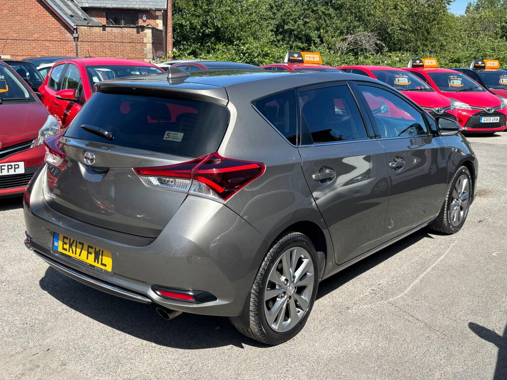 Toyota Auris 1.2 Vvt-i Excel Euro 6 Ss Red #26