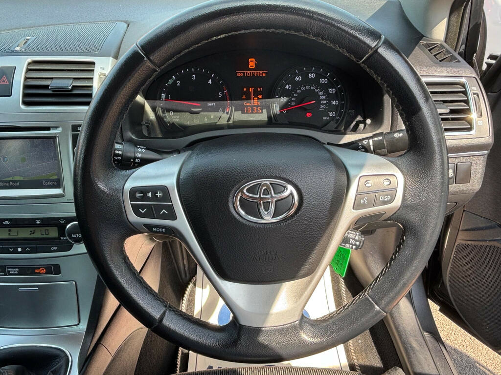 Toyota Avensis Saloon 2.0 D-4d T2 2012 Silver #38