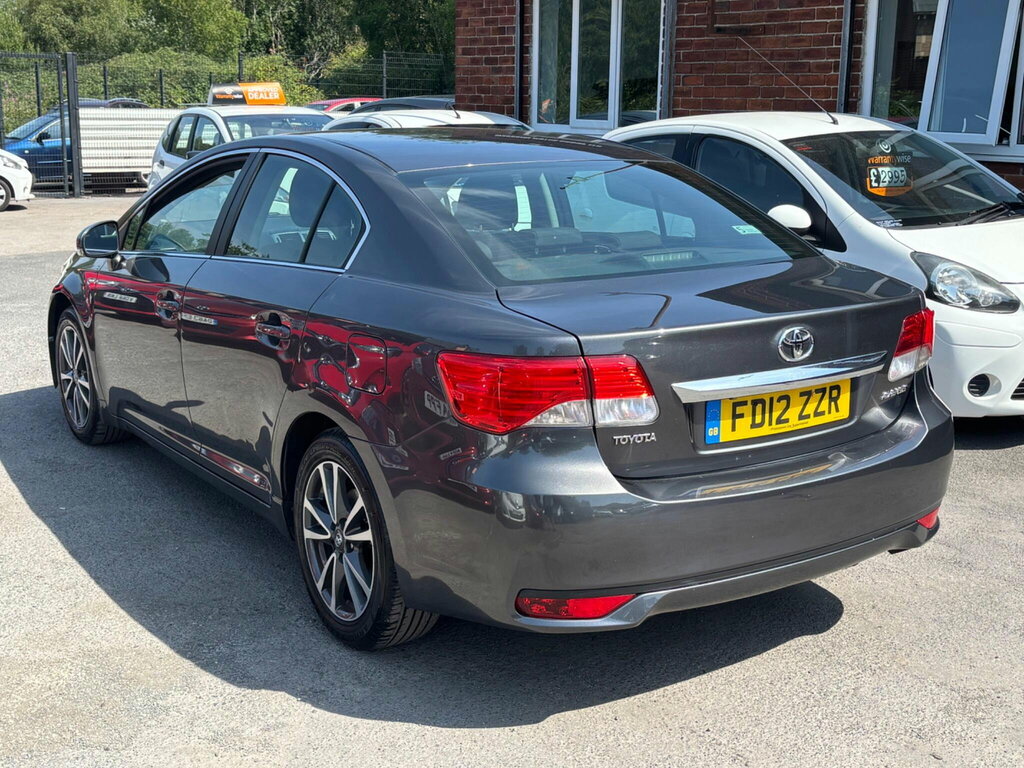 Toyota Avensis Saloon 2.0 D-4d T2 2012 Silver #54
