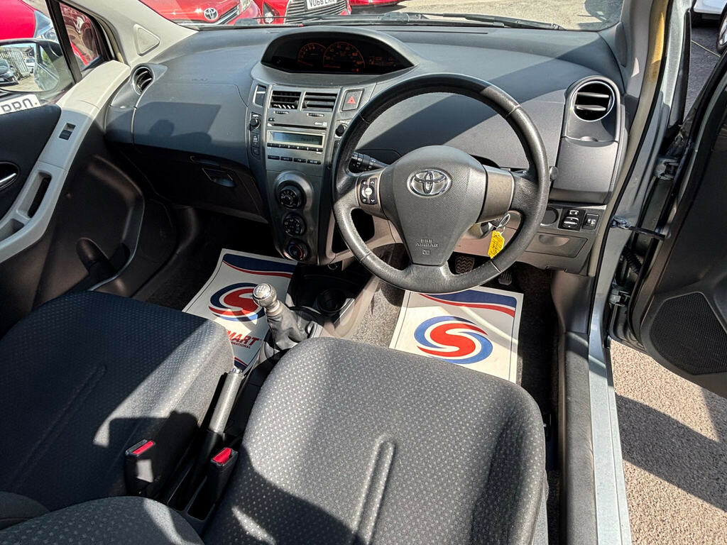 Toyota Yaris 1.33 Vvt-i Tr Mmt 6 Silver #8