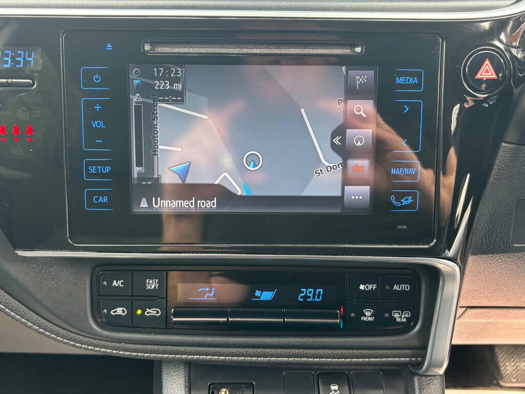 Toyota Auris Hybrid 1.8 Vvt-i Hsd Design Touring Sport Sat Nav Brown #56