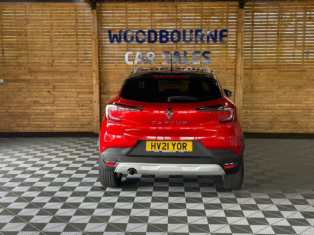Renault Captur 1.3 Tce Iconic Suv Euro 6 Ss Red #6