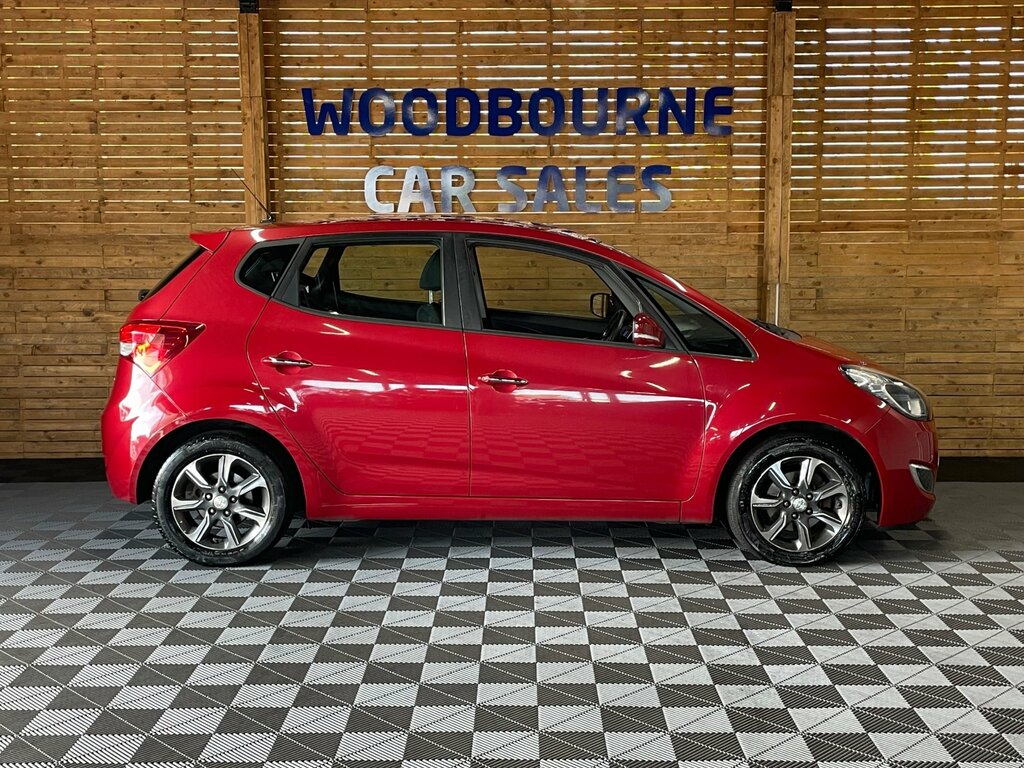 Hyundai Ix20 1.6 Se Hatchback Euro 6 125 Ps Red #2