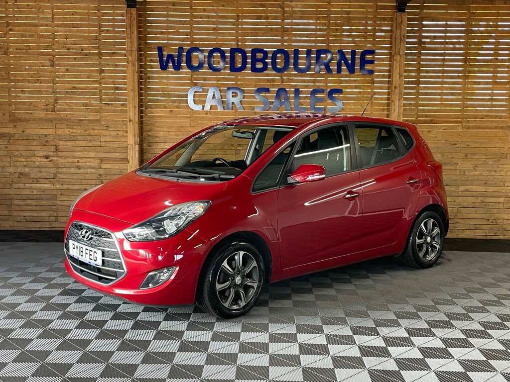 Hyundai Ix20 1.6 Se Hatchback Euro 6 125 Ps Red