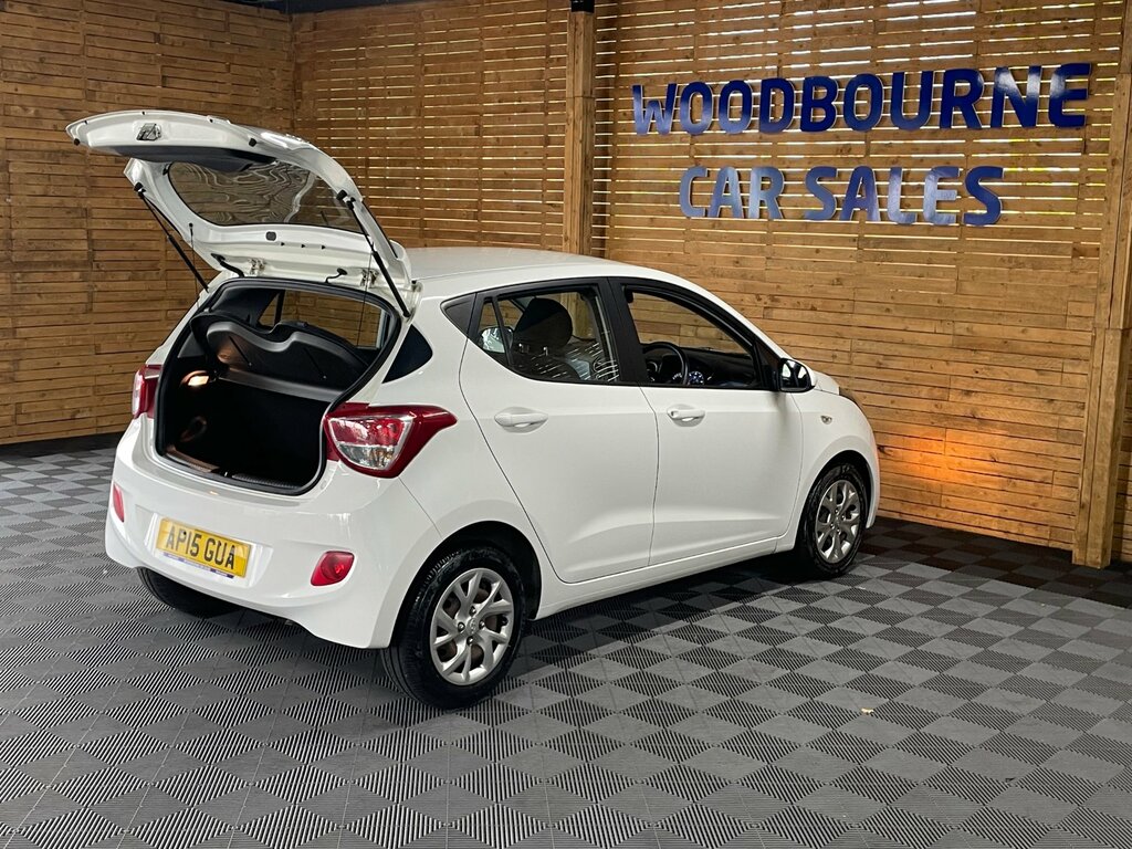 Hyundai I10 Hatchback 1.2 Se Euro 5 201564 White #9