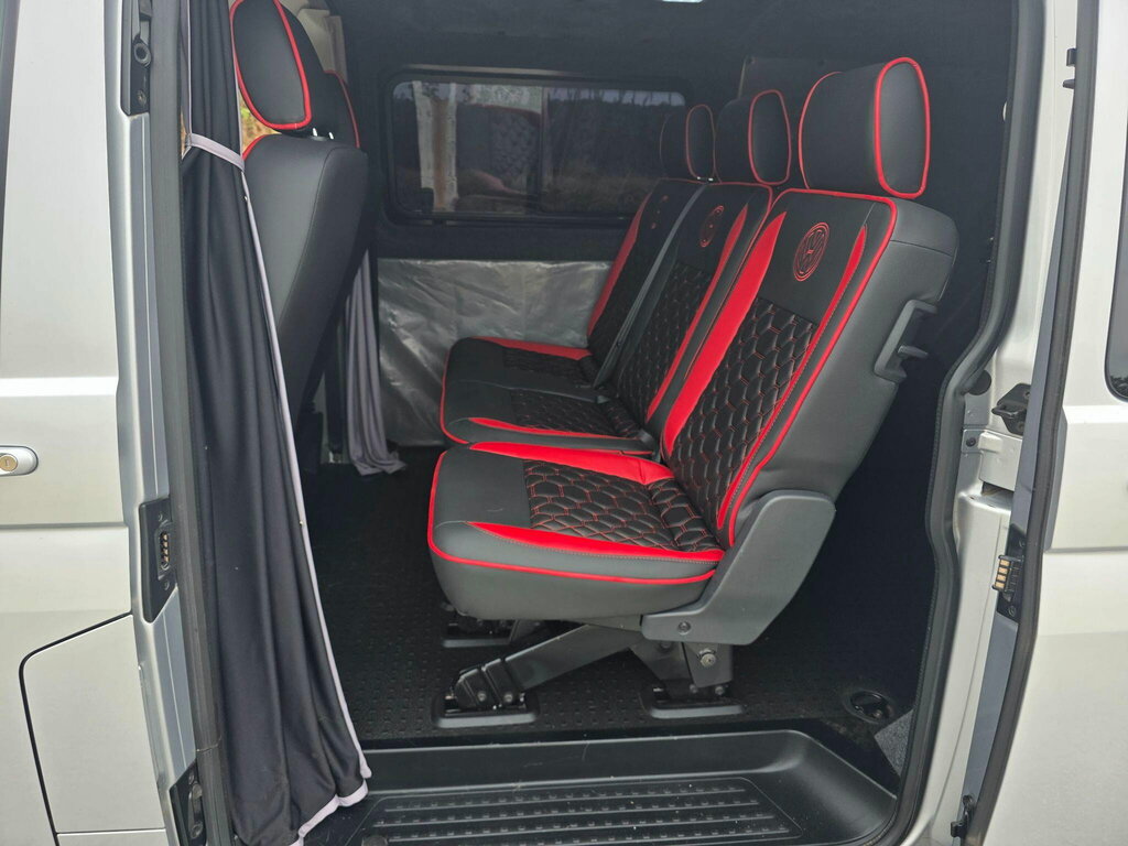 Volkswagen Transporter 2.0 Tdi T30 Highline Fwd Lwb Euro 6 Ss Black #17