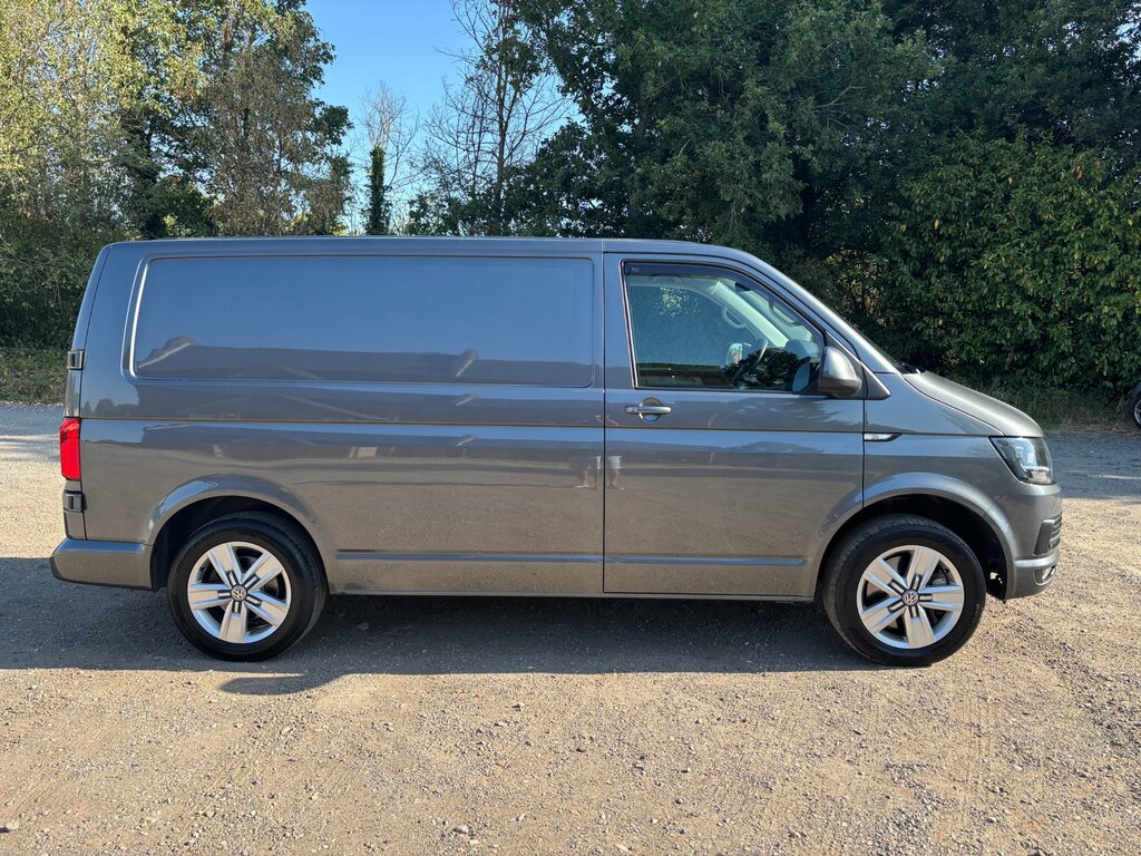 Volkswagen Transporter 2.0 Bitdi T30 Bluemotion Tech Highline Panel Van D Grey #2