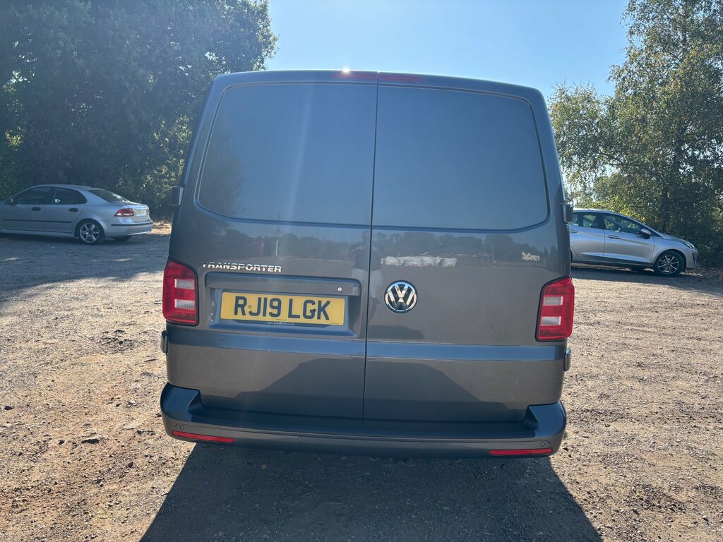 Volkswagen Transporter 2.0 Bitdi T30 Bluemotion Tech Highline Panel Van D Grey #4