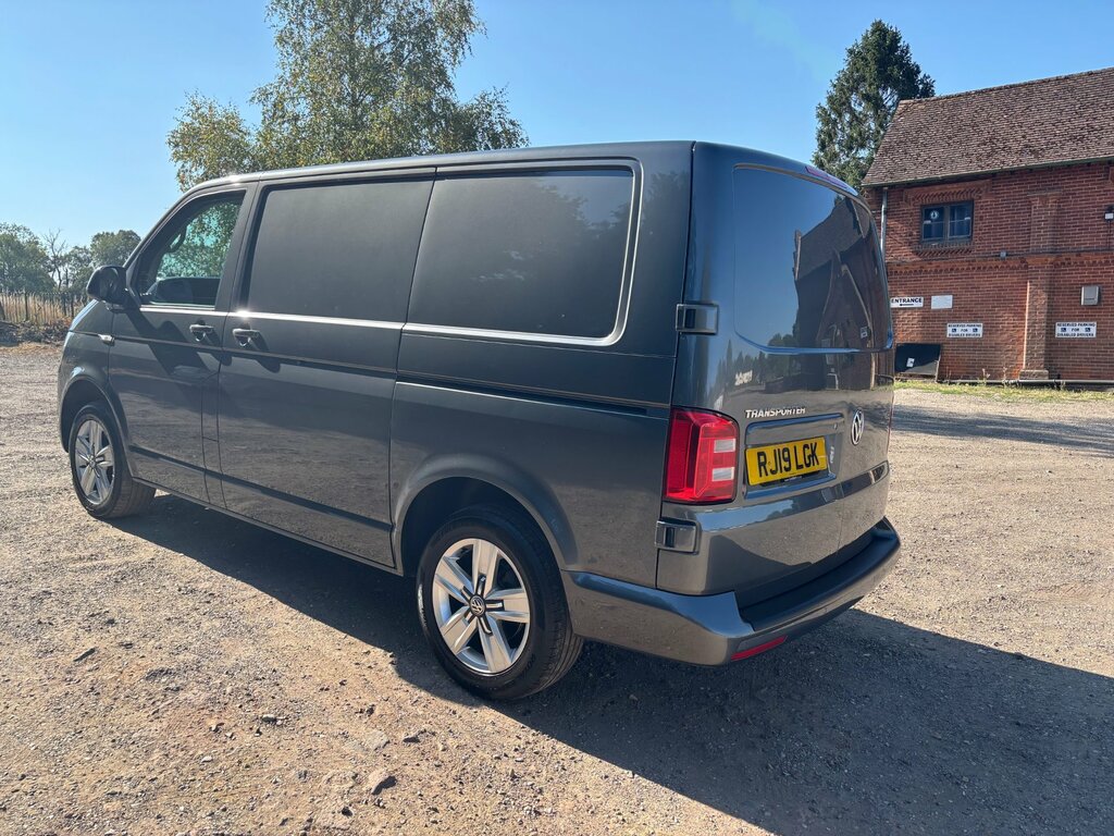 Volkswagen Transporter 2.0 Bitdi T30 Bluemotion Tech Highline Panel Van D Grey #5