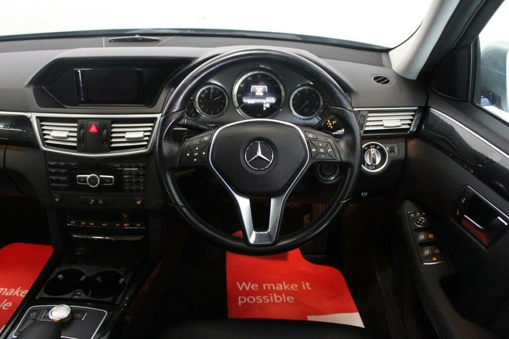 Mercedes-Benz E Class 1.8 Blueefficiency Sport Cabriolet G-tronic Euro Black #37