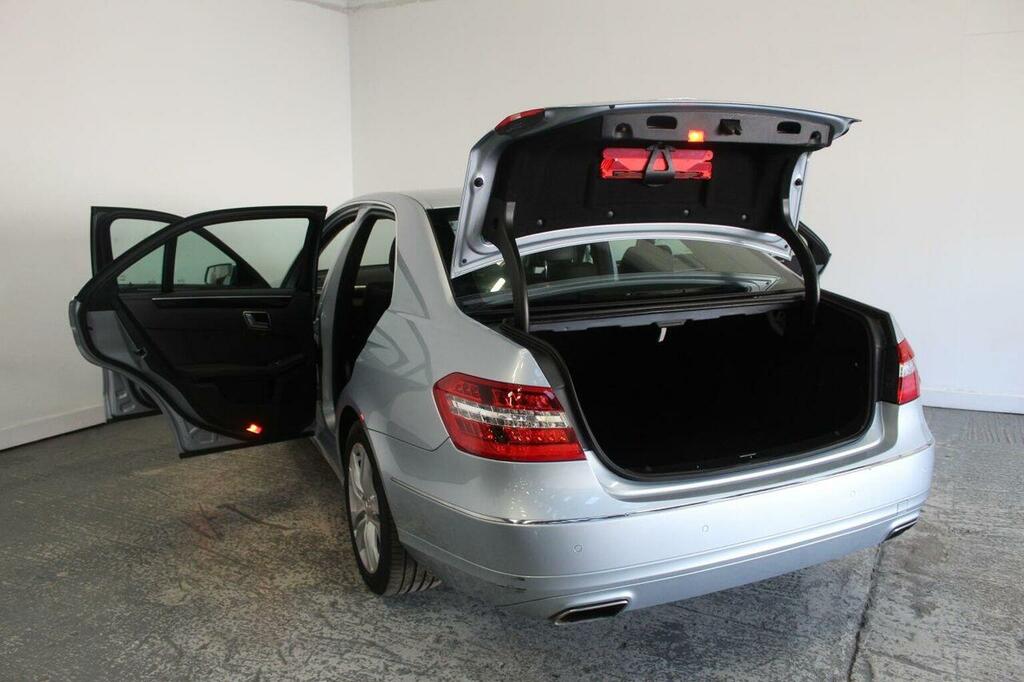 Mercedes-Benz E Class 1.8 Blueefficiency Sport Cabriolet G-tronic Euro Black #15