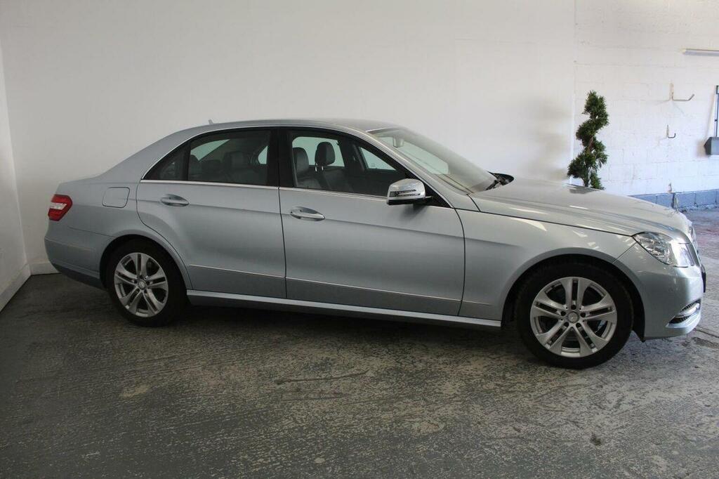 Mercedes-Benz E Class 2.1 E300dh Bluetec G-tronic Euro 5 Ss Silver #3