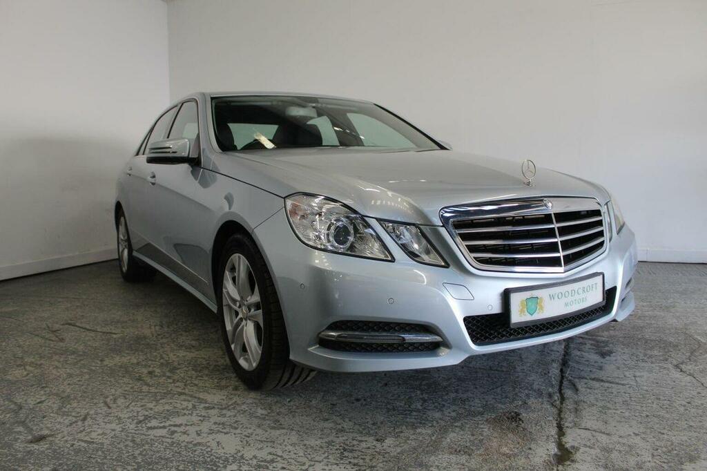 Mercedes-Benz E Class 2.1 E300dh Bluetec G-tronic Euro 5 Ss Silver