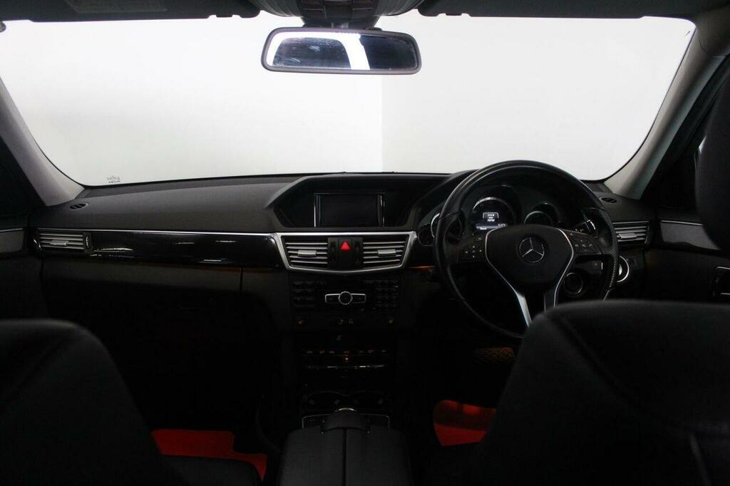 Mercedes-Benz E Class 1.8 Blueefficiency Sport Cabriolet G-tronic Euro Black #23