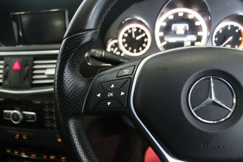 Mercedes-Benz E Class 1.8 Blueefficiency Sport Cabriolet G-tronic Euro Black #38