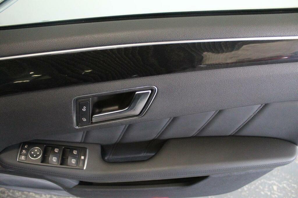 Mercedes-Benz E Class 1.8 Blueefficiency Sport Cabriolet G-tronic Euro Black #41