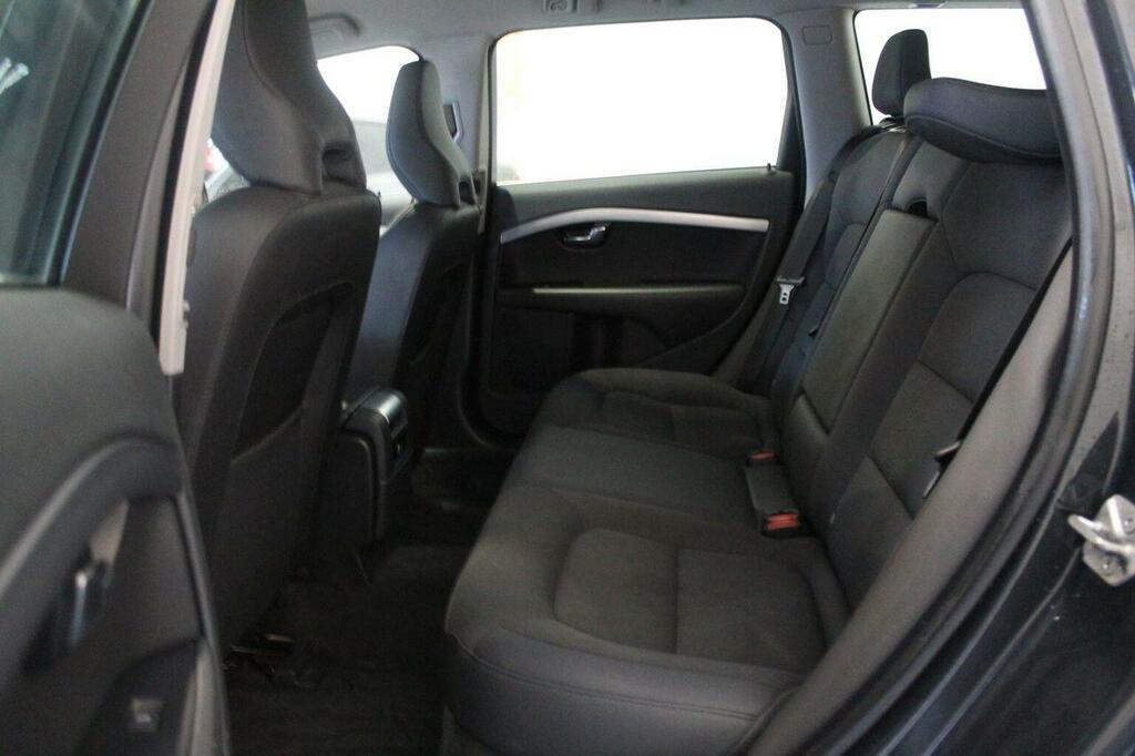 Volvo V70 D4 181 Business Edition Geartronic Gold #46