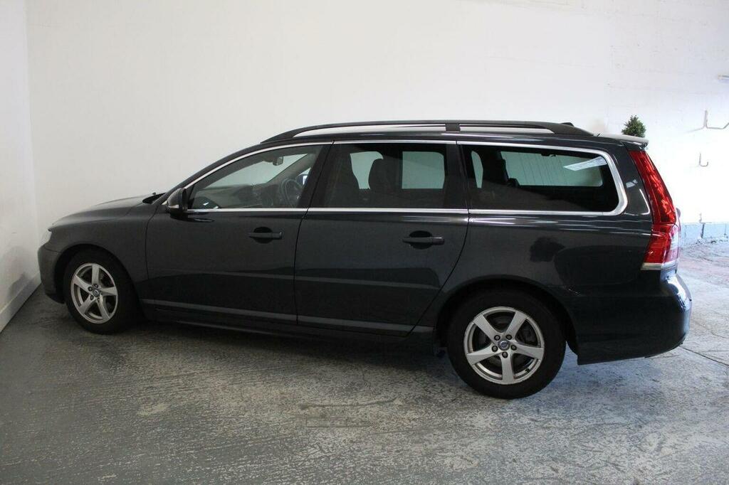 Volvo V70 D4 181 Business Edition Geartronic Gold #7
