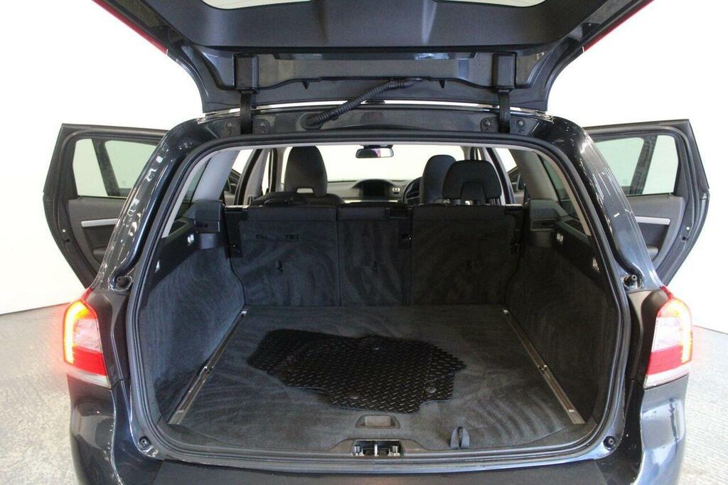 Volvo V70 D4 181 Business Edition Geartronic Gold #17