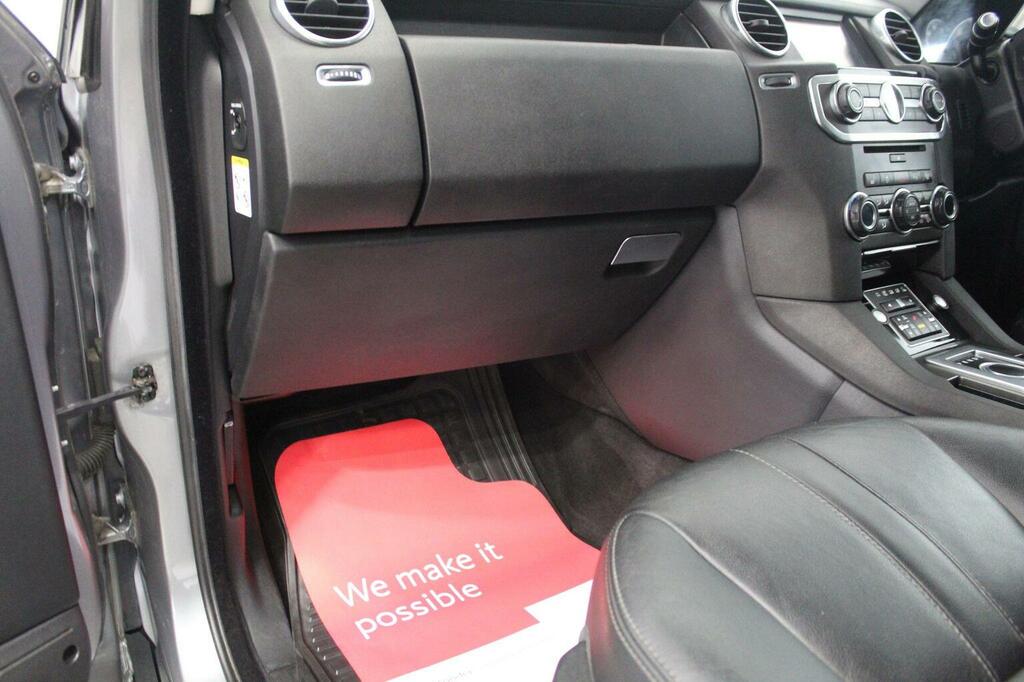 Land Rover Discovery 4 3L Xs Black #28