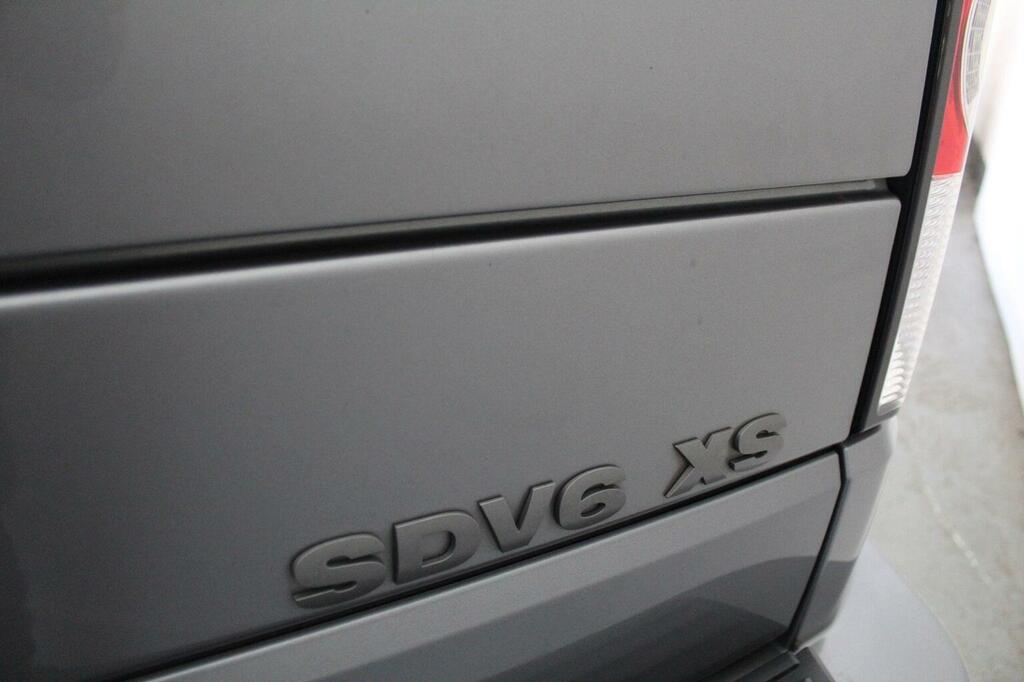 Land Rover Discovery 4 3L Xs Black #12