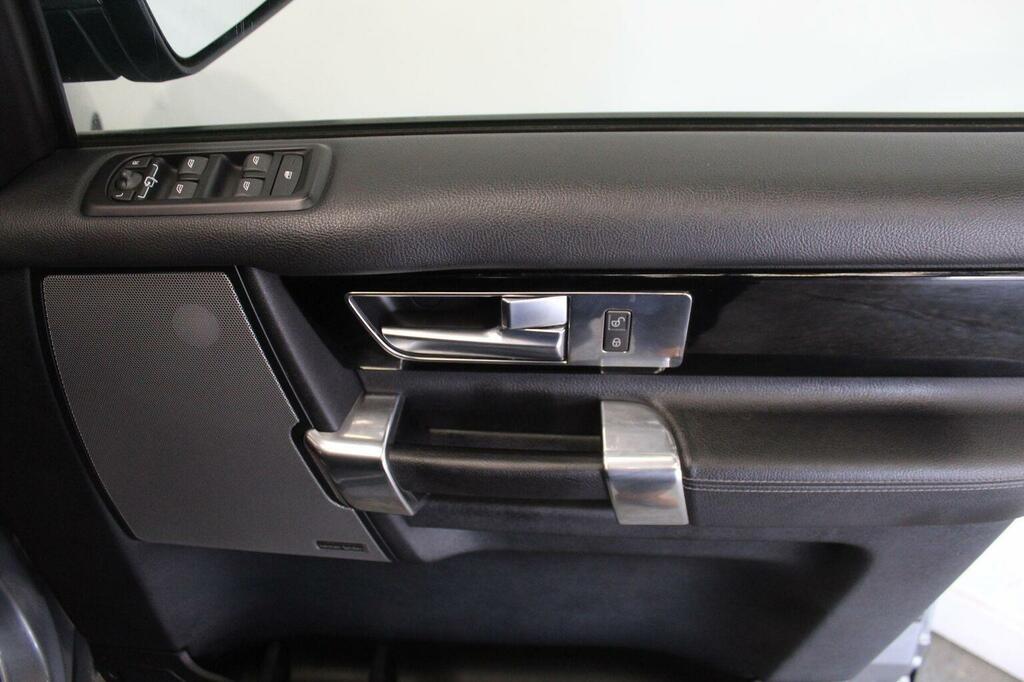 Land Rover Discovery 4 3L Xs Black #47