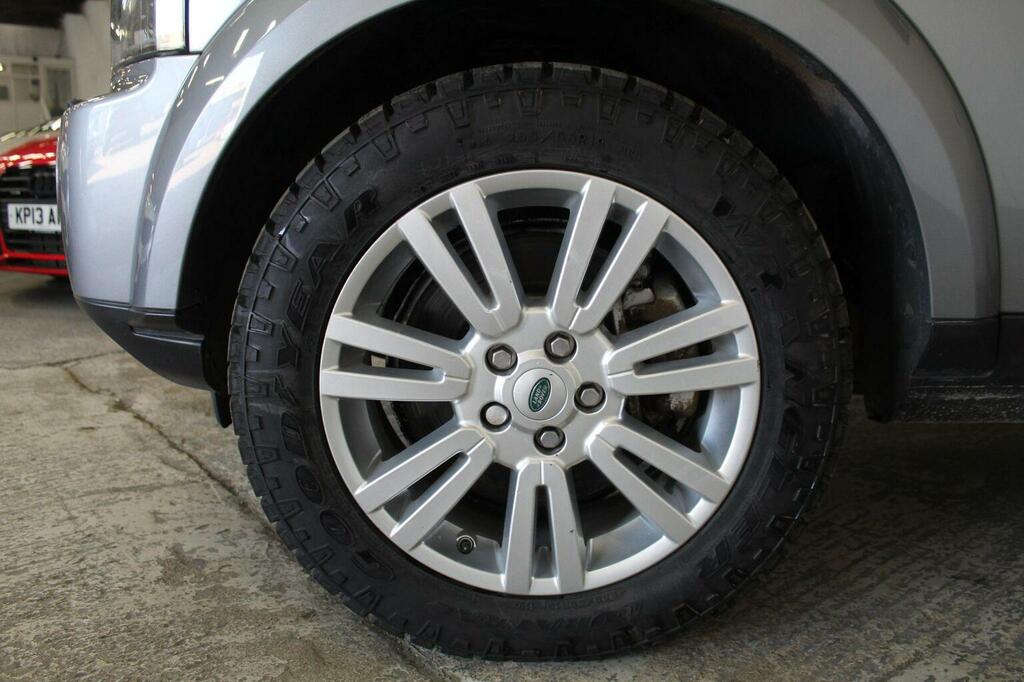 Land Rover Discovery 4 3L Xs Black #55
