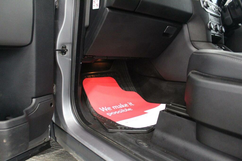 Land Rover Discovery 4 3L Xs Black #29