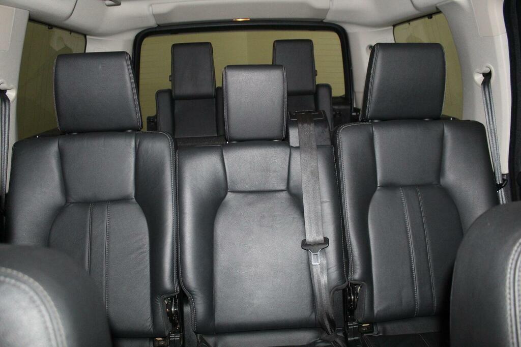 Land Rover Discovery 4 3L Xs Black #50