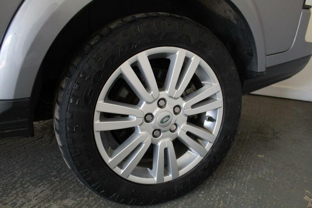Land Rover Discovery 4 3L Xs Black #58