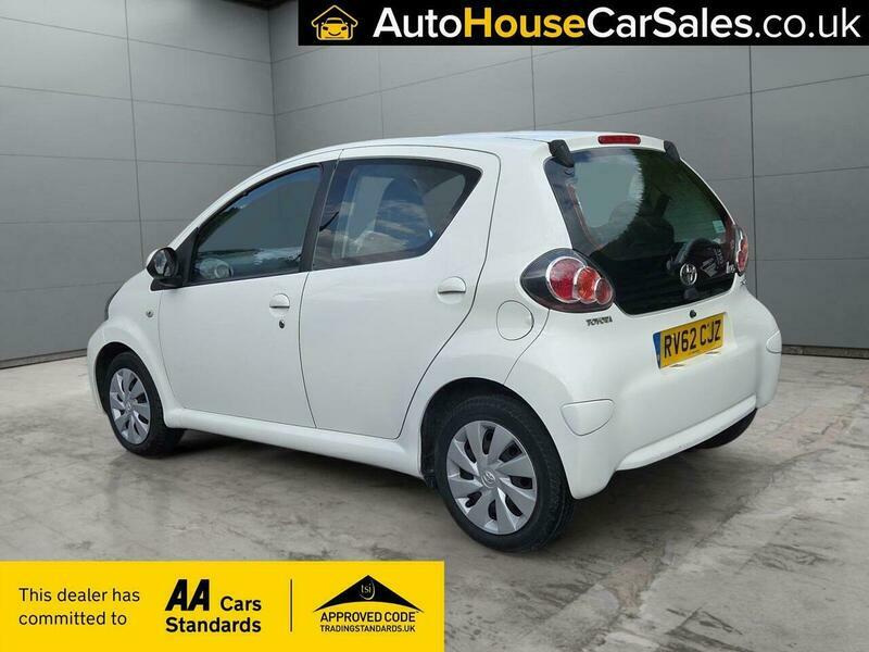 Toyota Aygo 1.0 Vvt-i Ice Euro RV62CJZ White #4