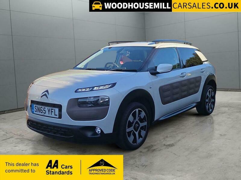 Citroen C4 Cactus 1.2 Puretech Flair Etg5 White #3
