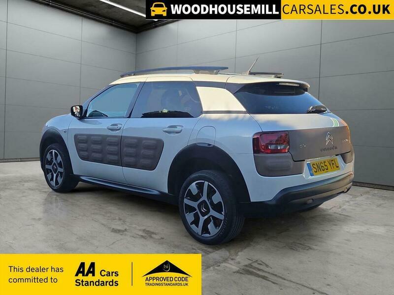 Citroen C4 Cactus 1.2 Puretech Flair Etg5 White #4