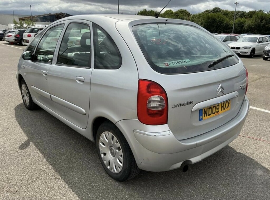 Citroen Xsara Picasso 1.6 Hdi Desire 1 Previous Owner Last Owner 8Yr Silver #4