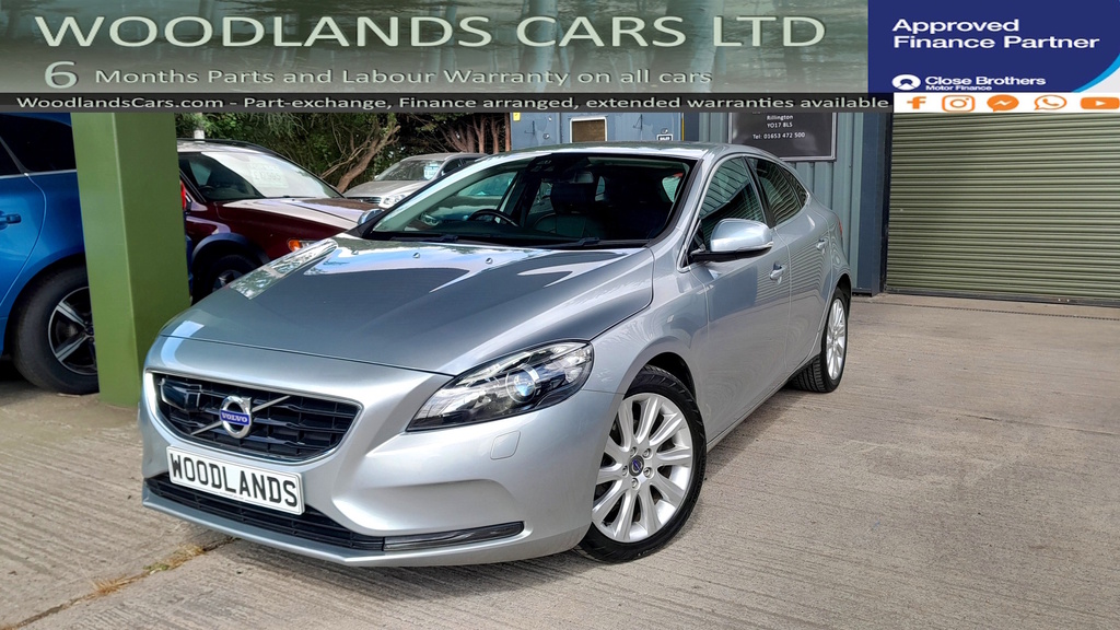 Volvo V40 Vehicle Details Price - 8495 Make Volvo Model V Silver #3