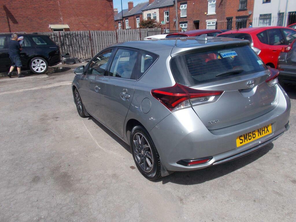 Toyota Auris 1.6 D-4d Business Edition Euro 6 S S Grey #5
