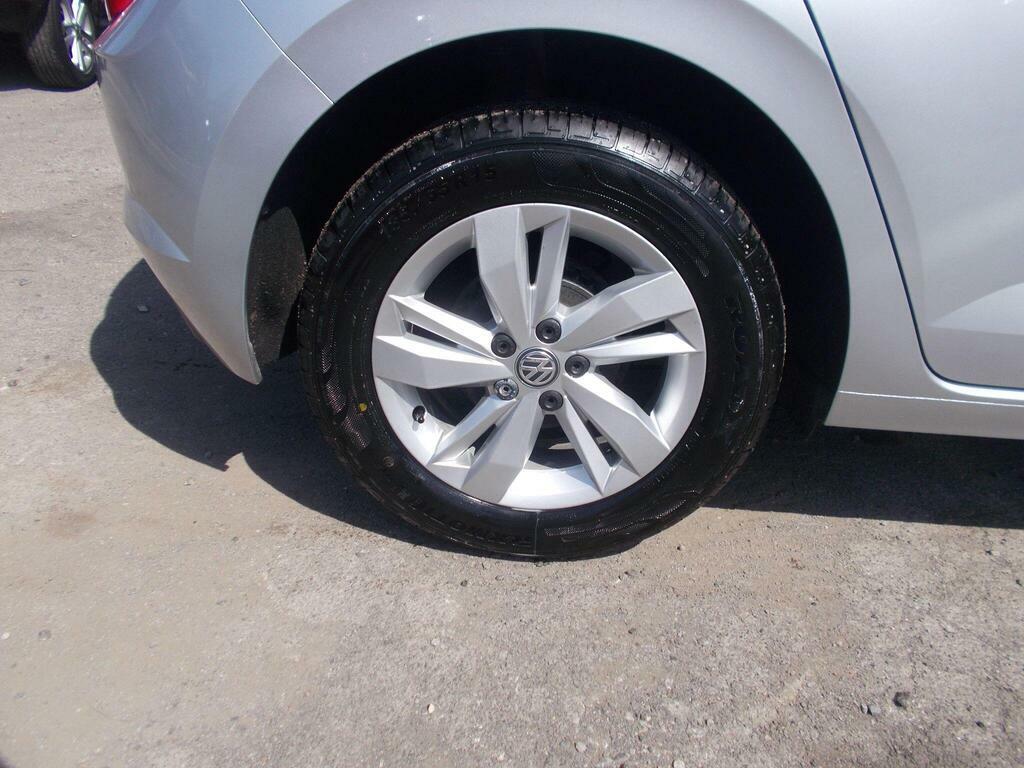 Volkswagen Polo 1.0 Tsi 115 R-line Dsg White #9