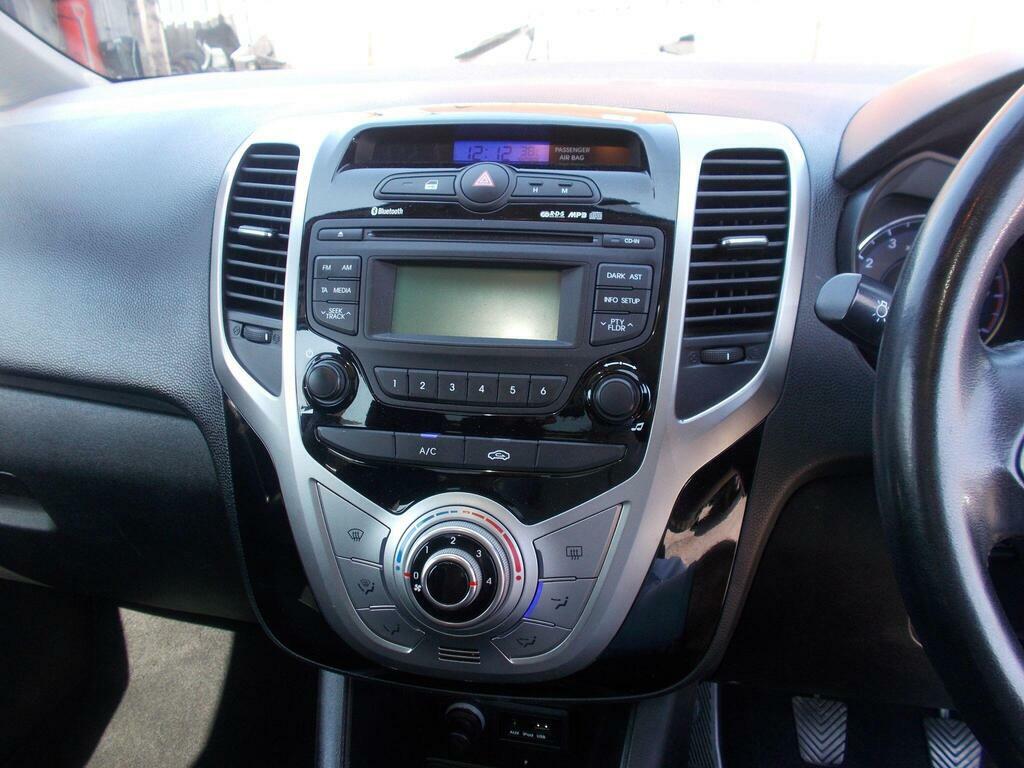 Hyundai Ix20 1.4L Style Mpv Euro 6 89 Bhp Grey #14