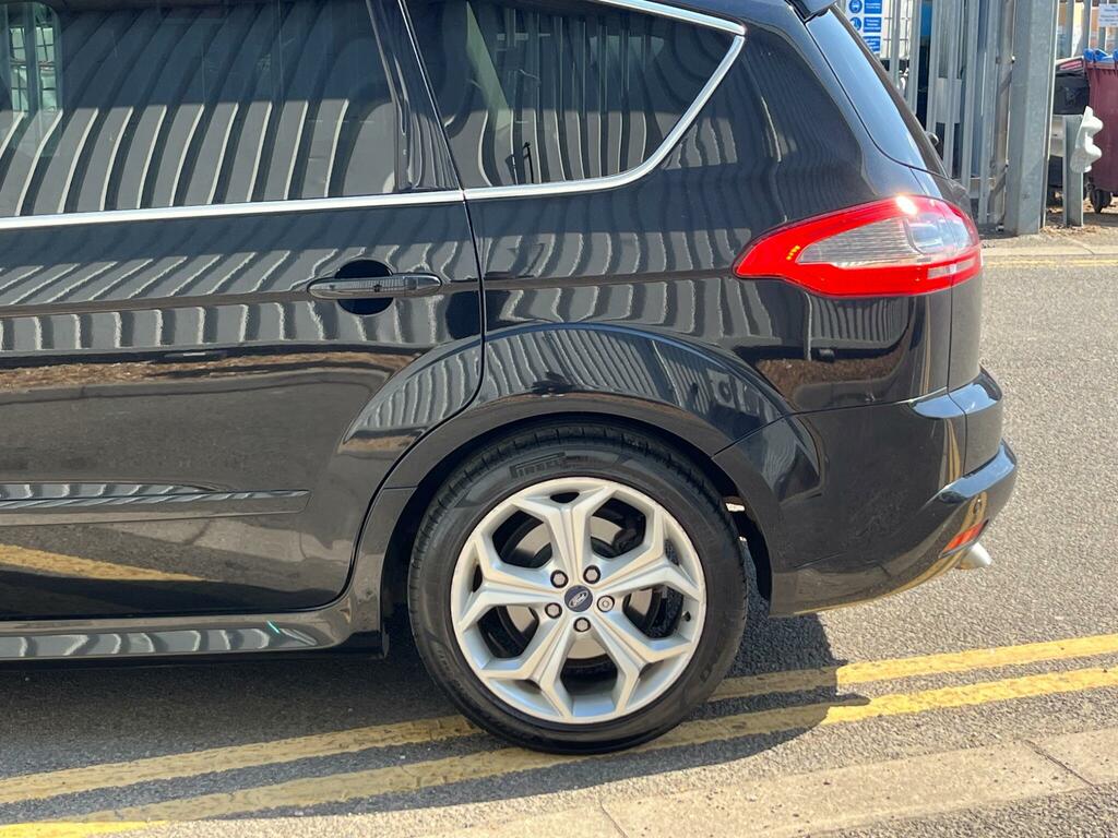 Ford S-Max 1.6 Zetec Tdci Ss 115 Bhp Amfm Radio, Aux Por Grey #36