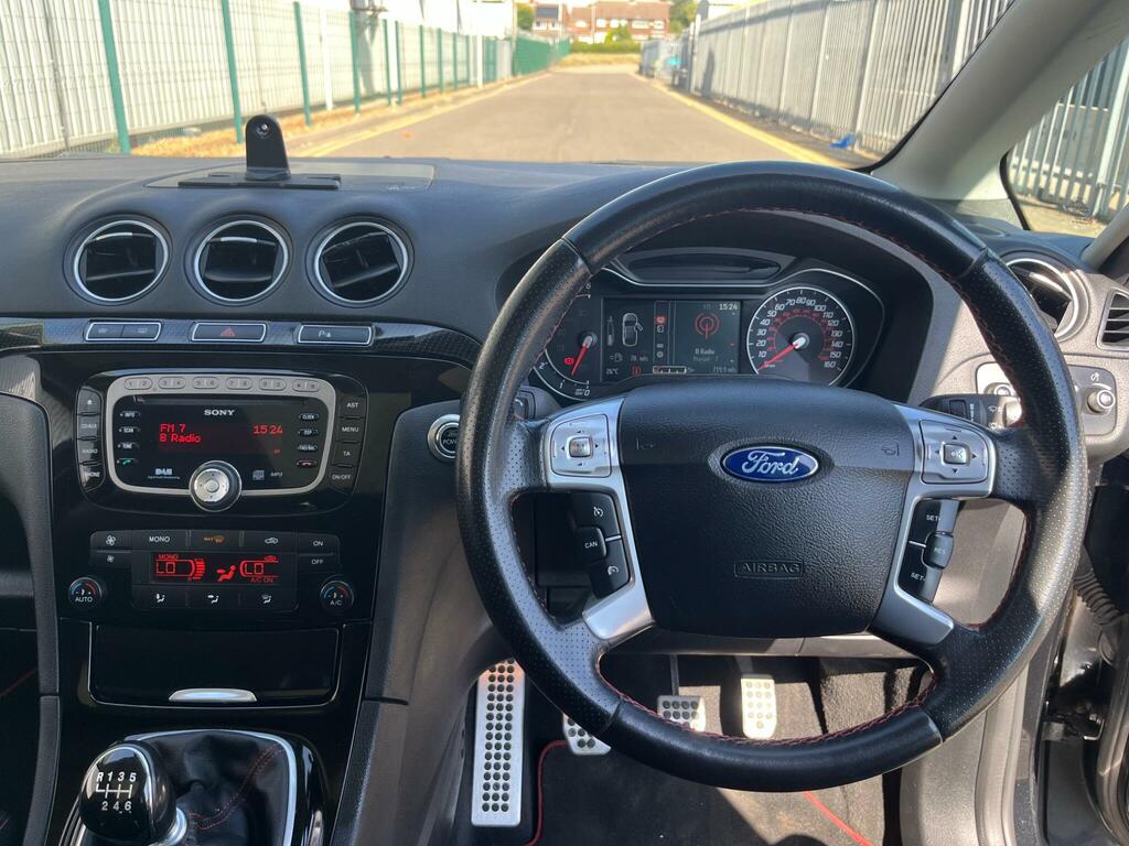 Ford S-Max 1.6 Zetec Tdci Ss 115 Bhp Amfm Radio, Aux Por Grey #49