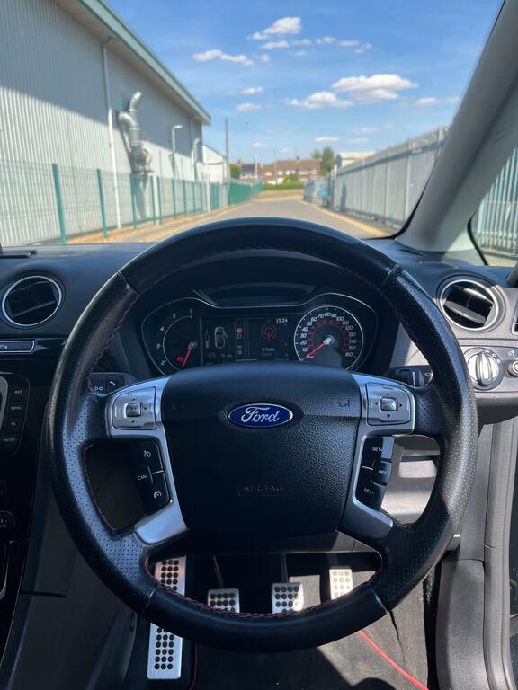 Ford S-Max 1.6 Zetec Tdci Ss 115 Bhp Amfm Radio, Aux Por Grey #55