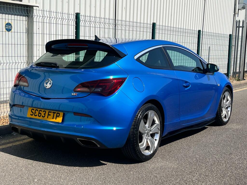 Vauxhall Astra GTC Vxr Blue #2