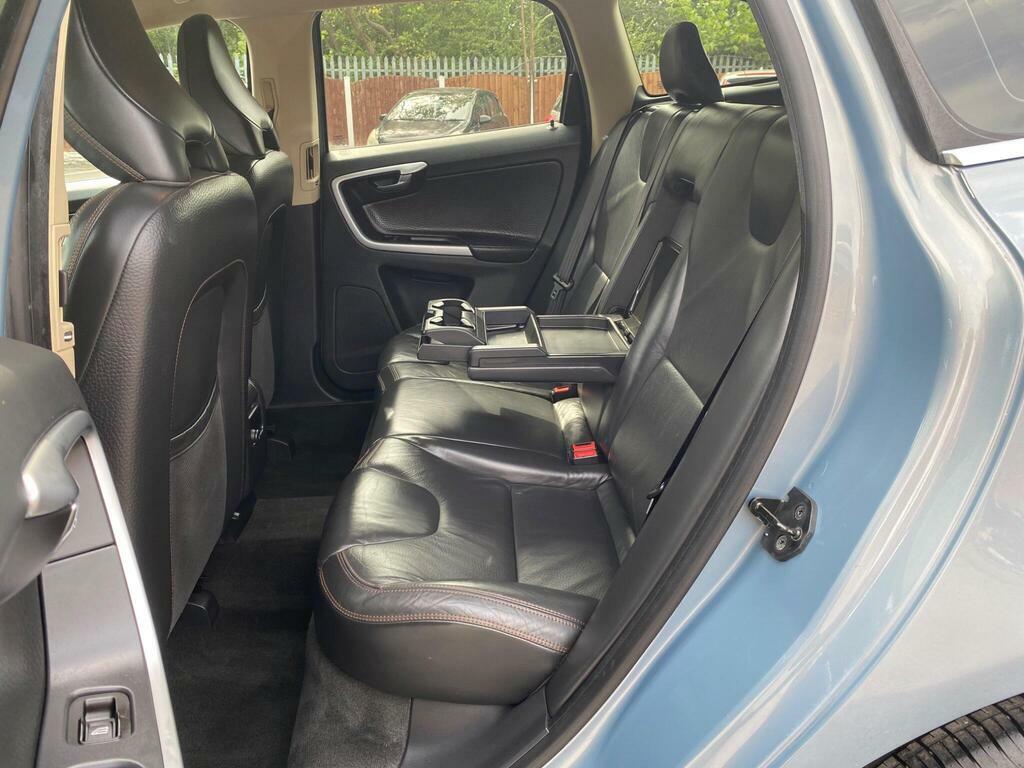 Volvo XC60 2.4 D5 Se Geartronic Awd Euro 4 #8