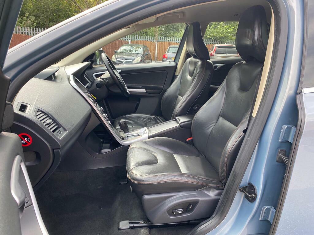 Volvo XC60 2.4 D5 Se Geartronic Awd Euro 4 #7