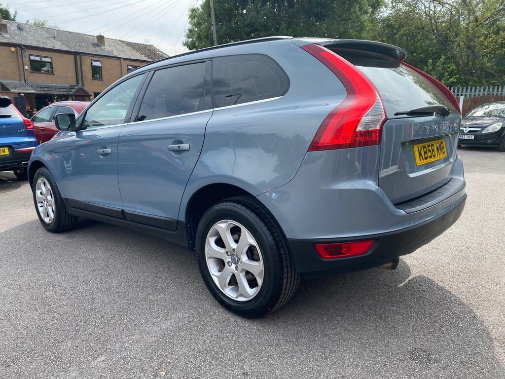 Volvo XC60 2.4 D5 Se Geartronic Awd Euro 4 #4