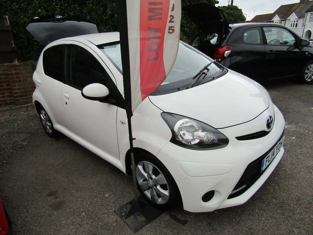 Toyota Aygo 1.0 Vvt-i Move White