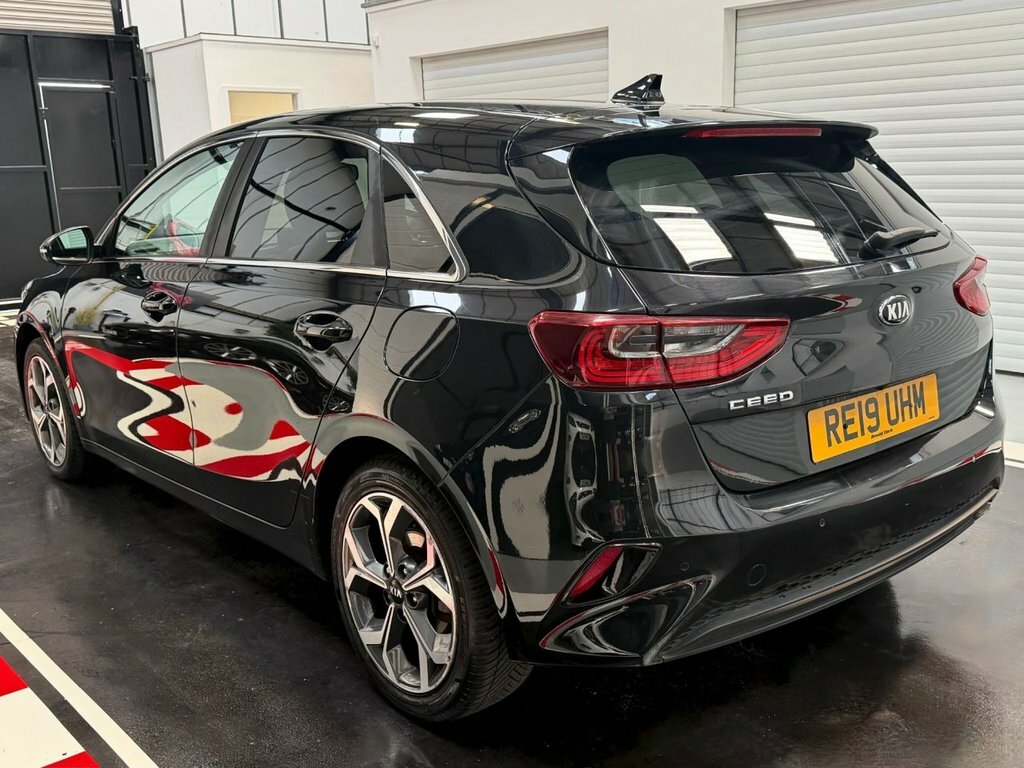Kia Ceed 1.6L 3 Black #6
