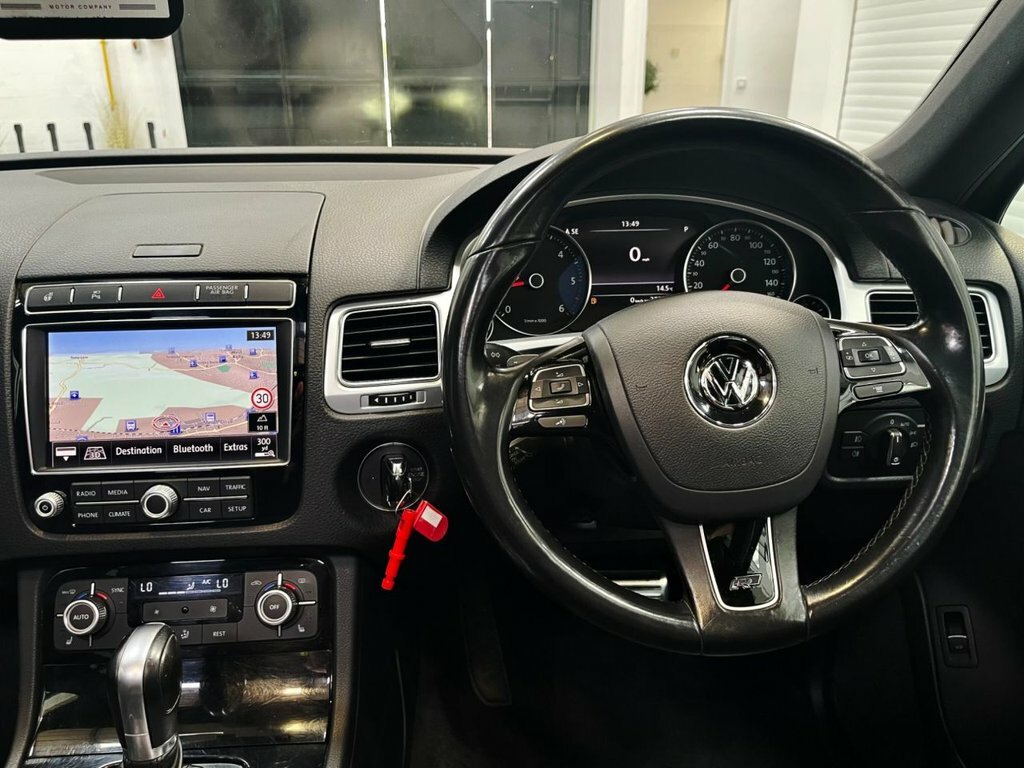 Volkswagen Touareg 3.0 Tdi V6 Bluemotion Tech R-line Plus Tiptronic 4 Black #13