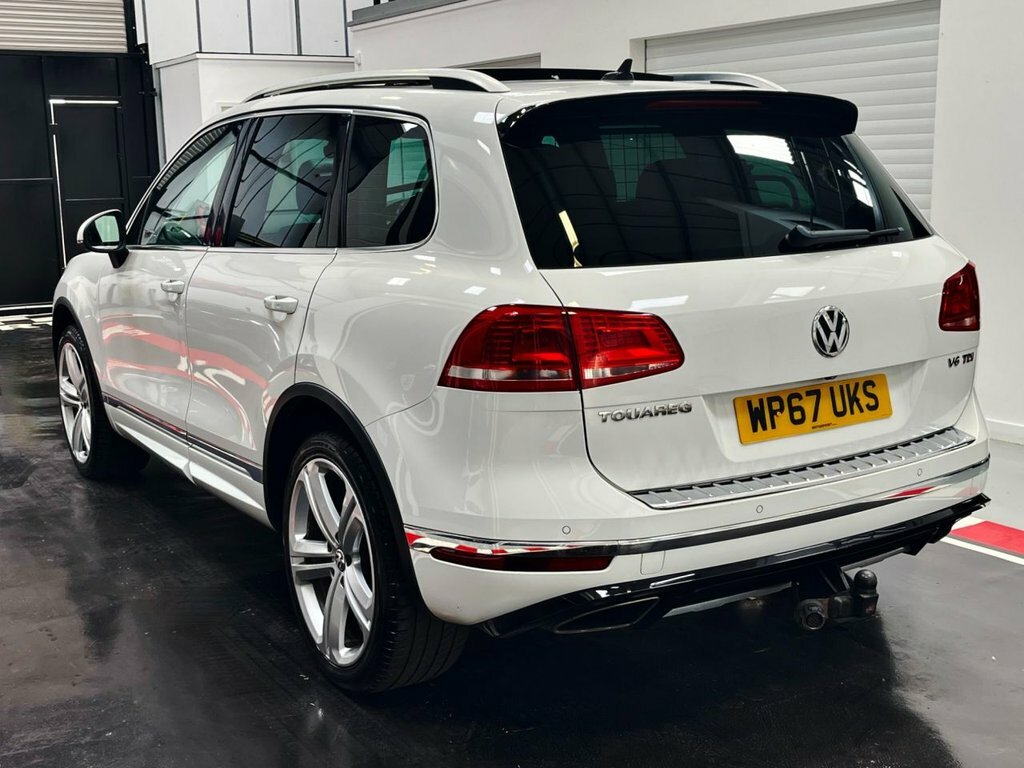 Volkswagen Touareg 3.0 Tdi V6 Bluemotion Tech R-line Plus Tiptronic 4 Black #16