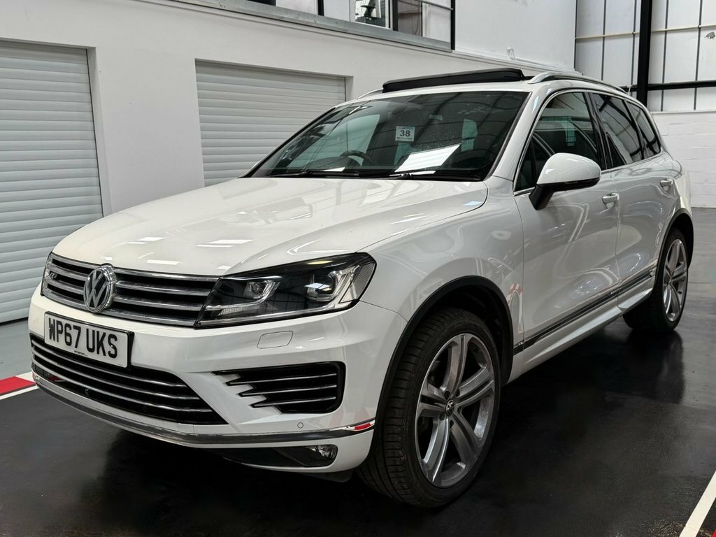 Volkswagen Touareg 2017 3.0 Tdi V6 Bluemotion Tech R-line Plus Suv Black #8